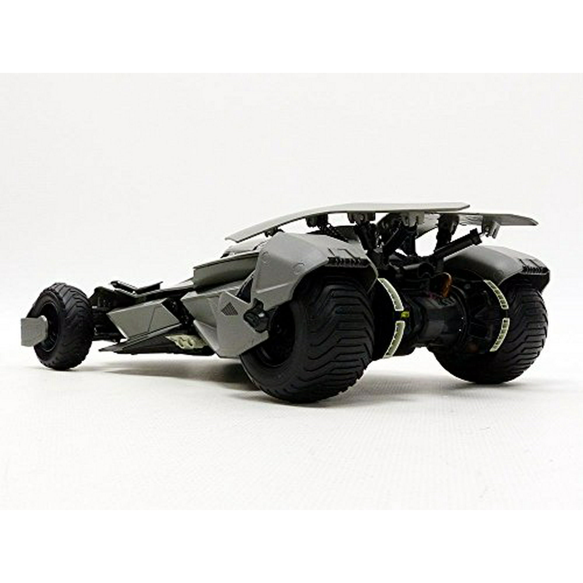 Hot Wheels Batmobile CMC89-1:18 Scale Batman Vs Superman Elite 